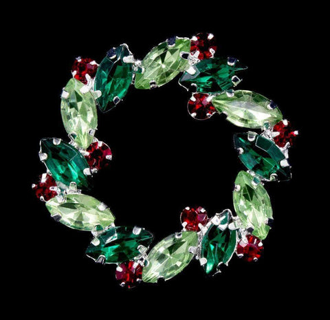 #14810 - Christmas Wreath Pin Christmas Jewelry Rhinestone Jewelry Corporation