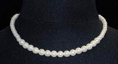 #9589-16 - Graduated Simulated White Pearl Necklace - 16"
